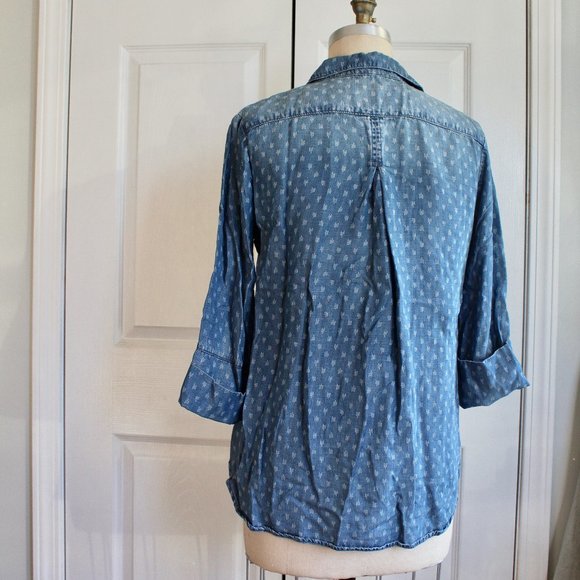 Anthropologie Cloth & Stone Chambray Button Down Print Shirt Size M Denim - Picture 4 of 11